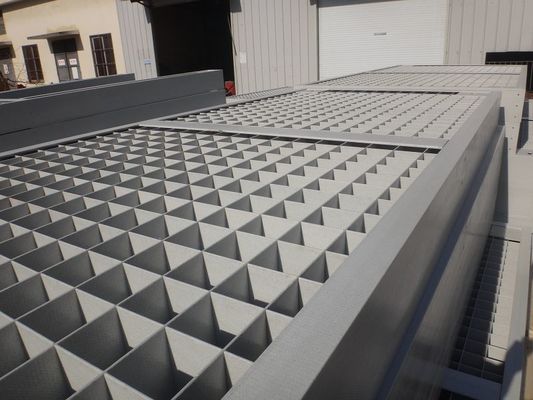 Square Reinforced Molded Fiberglass Grating With 6x6mm Cross Bar